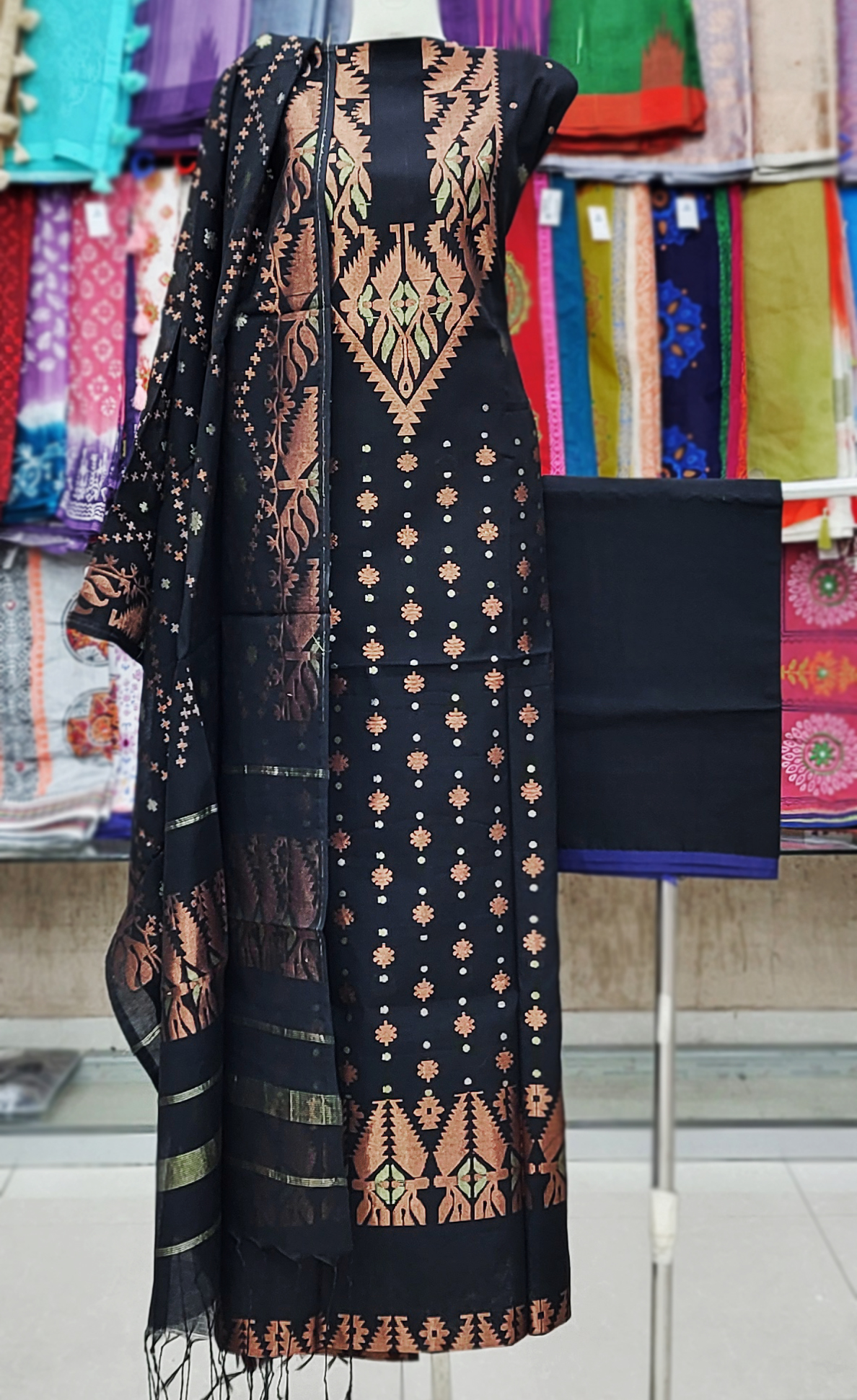 Unstitched Jamdani Print Cotton 3 pcs.15 % off