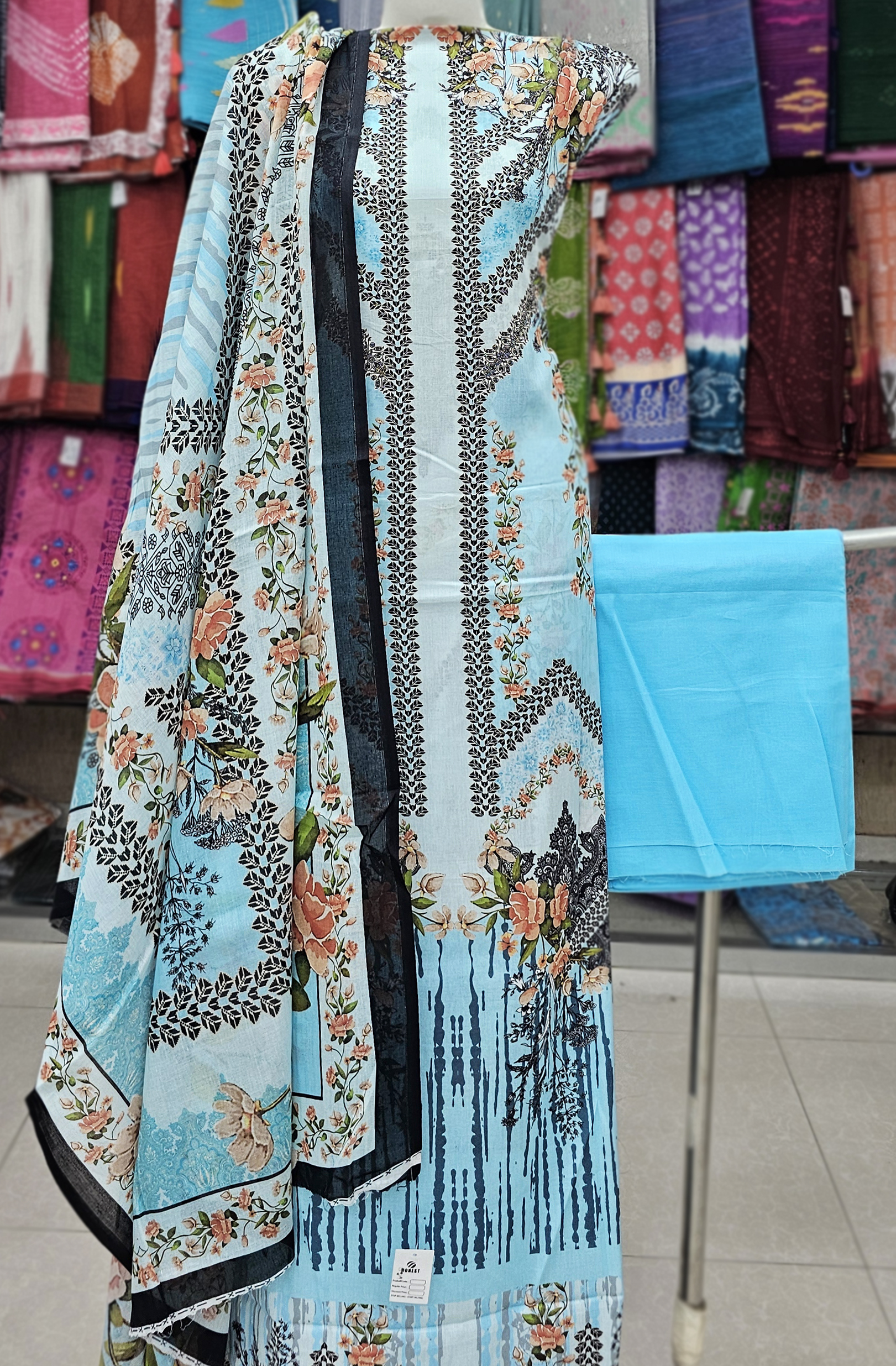 Unstitched Cotton Lawn 3 pcs