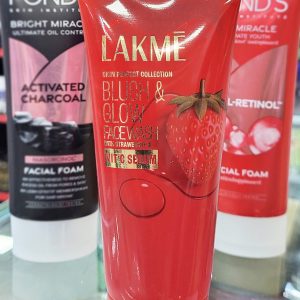 Lakme Brush & Glow Face wash 100 g (8/26)Made in India