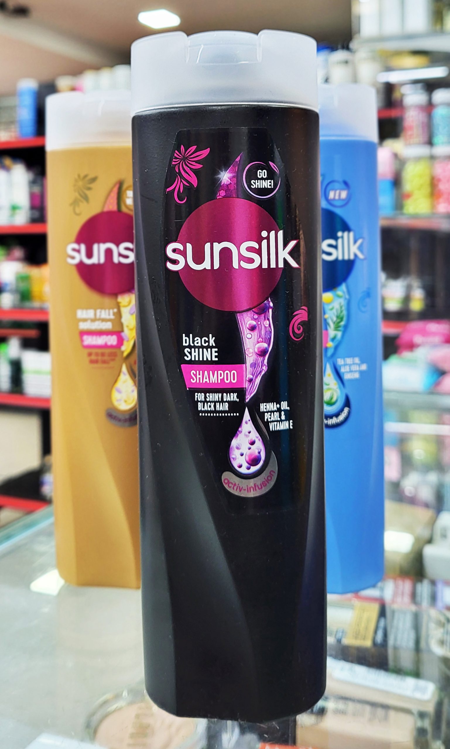 Sunsilk Blackshine shampoo (Exp 19/8/27) Manufactured in Thailand