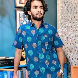 Men’s Half Sleeve Aarong cotton Shirt( Size :M)