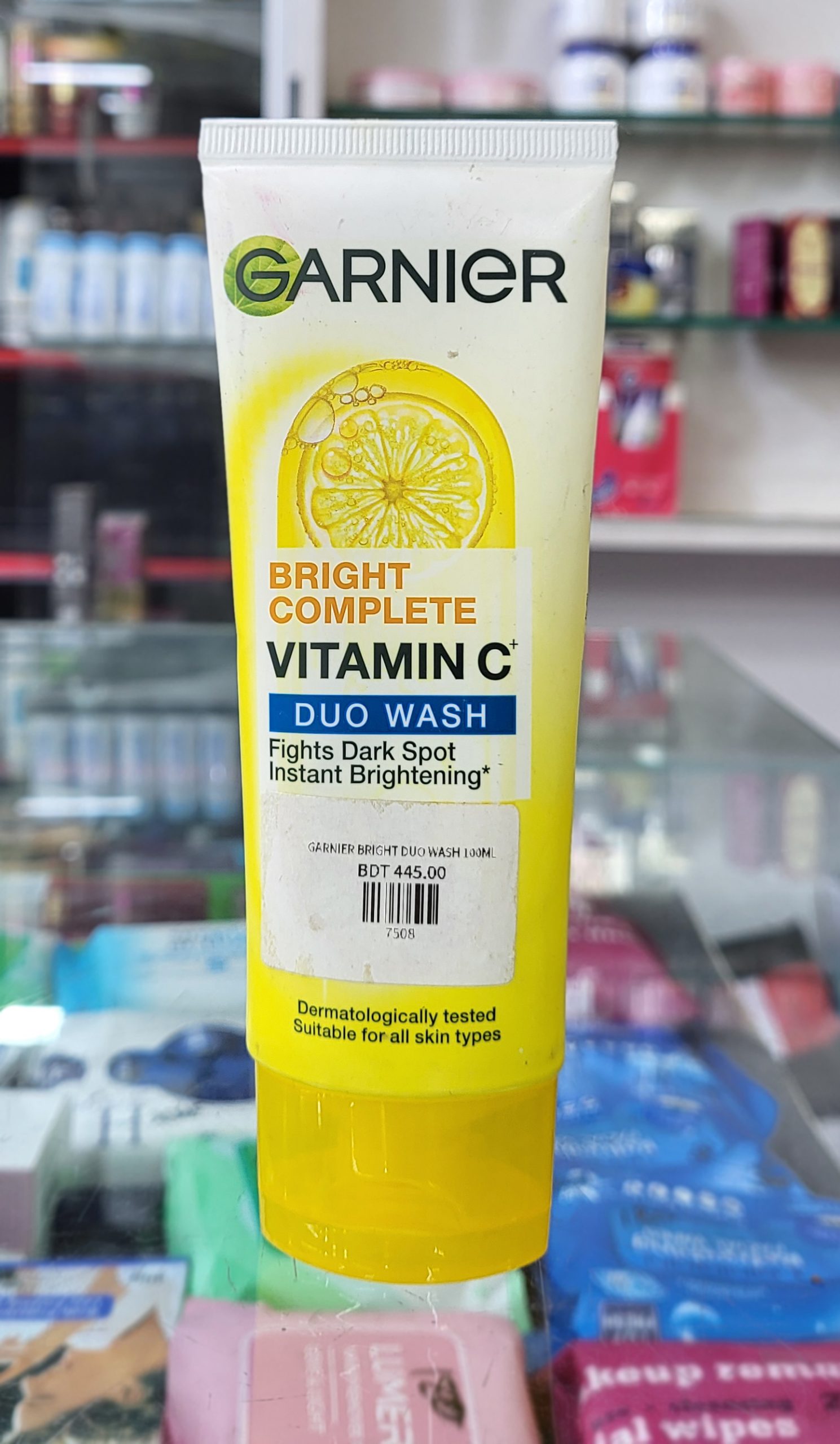 Garnier Bright Complete face wash 100 g