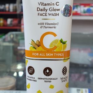 mamaearth Vitamin C Daily Glow Face Wash  100 ml