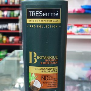 TRESemme' Botanique with Coconut oil Aloevera 400 ml. Made in UAE