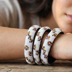 Beadwork bangle (Only1pcs)Size 2.6