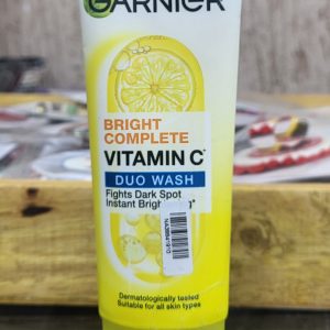 GARNIER Bright Complete Vitamin C 100 g (Exp 1/29)