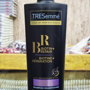 TRESemme' Biotin+Repair Shampoo 400 ml .Made in UAE