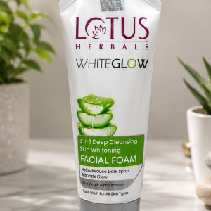LOTUS Herbals White Glow Facial Foam 100g. Made in India