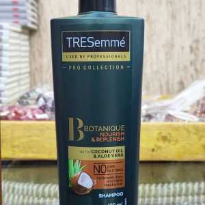 Tresemme Botanique Nourish & Replenish with Coconut oil % Aloe vera shmpoo 400 ml .Made in UAE
