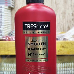 Tresemme Keratin Smooth shampoo 380 ml .Made in Thailand (5/4/28)
