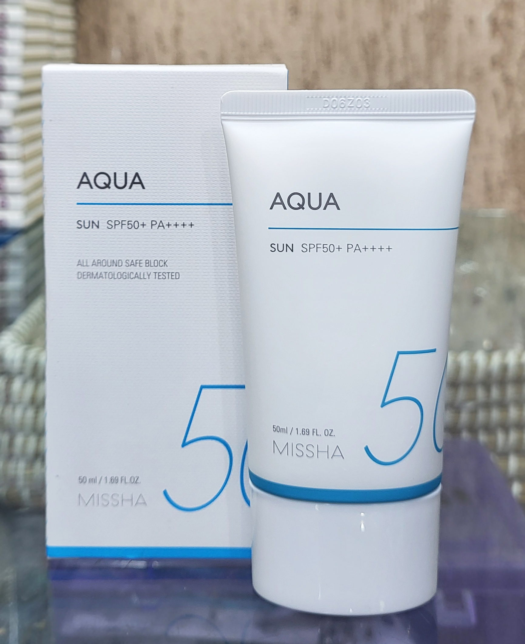 AQUA Missha 50 ml sun Block .Made in Korea (5/4/29)